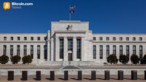 Fed Explores Payment Account That Could Pull Crypto Into the Heart of US Finance
